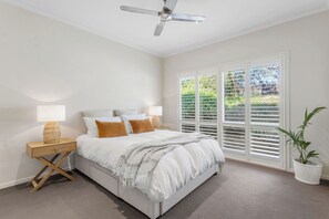 3 chambres, bureau, fer et planche à repasser, Wi-Fi