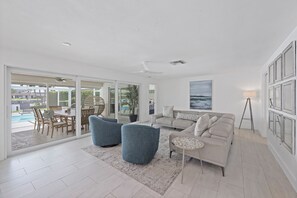 Smart TV - Direct Boating Access | Olde Marco Home w/ Pool (Marco Island)