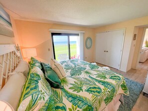 2 bedrooms, free WiFi, bed sheets - Easy Breezy-Oceanfront 1st floor condo in Fun-Filled Summer Winds Resort! (Indian Beach)