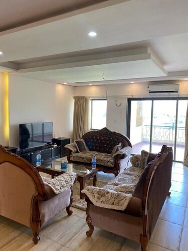 Luxurious 4BHK Flat & Apartment with King Size Bed near Bambolim Beach Goa 

