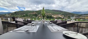 Courtyard - Hotel Kaachi Grand (Paro)