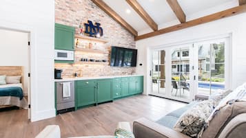 TV connectée, cheminée