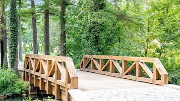 Enceinte de lâhĂ©bergement