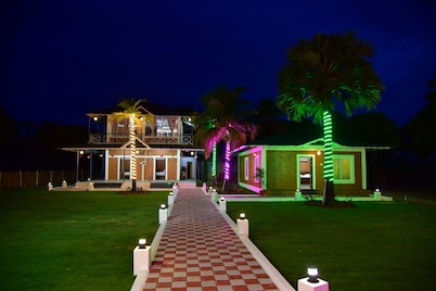 Soora Beach Resort
