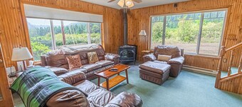 Nestled in the Tillamook Forest on 40 acres your Rustic Retreat Awaits!