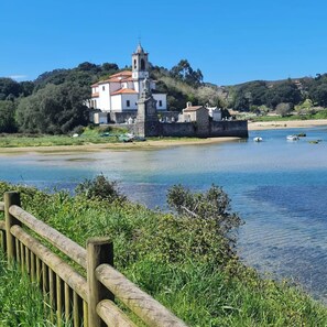 Exterior - Precioso Ático con Terraza. Ideal Para Familias.cerca de las Playas mas Bonitas (Posada de Llanes)