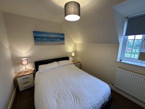 2 Schlafzimmer, Bügeleisen/Bügelbrett, Reisekinderbett, kostenloses WLAN