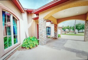 Property grounds -  Waterfront home, Private Pool, private dock, 30 min from 5 star resort,  (Bridge City)