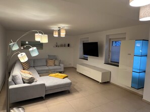 Smart TV - Vacation home "Auszeit" near the cultural capital Weimar (Am Ettersberg)