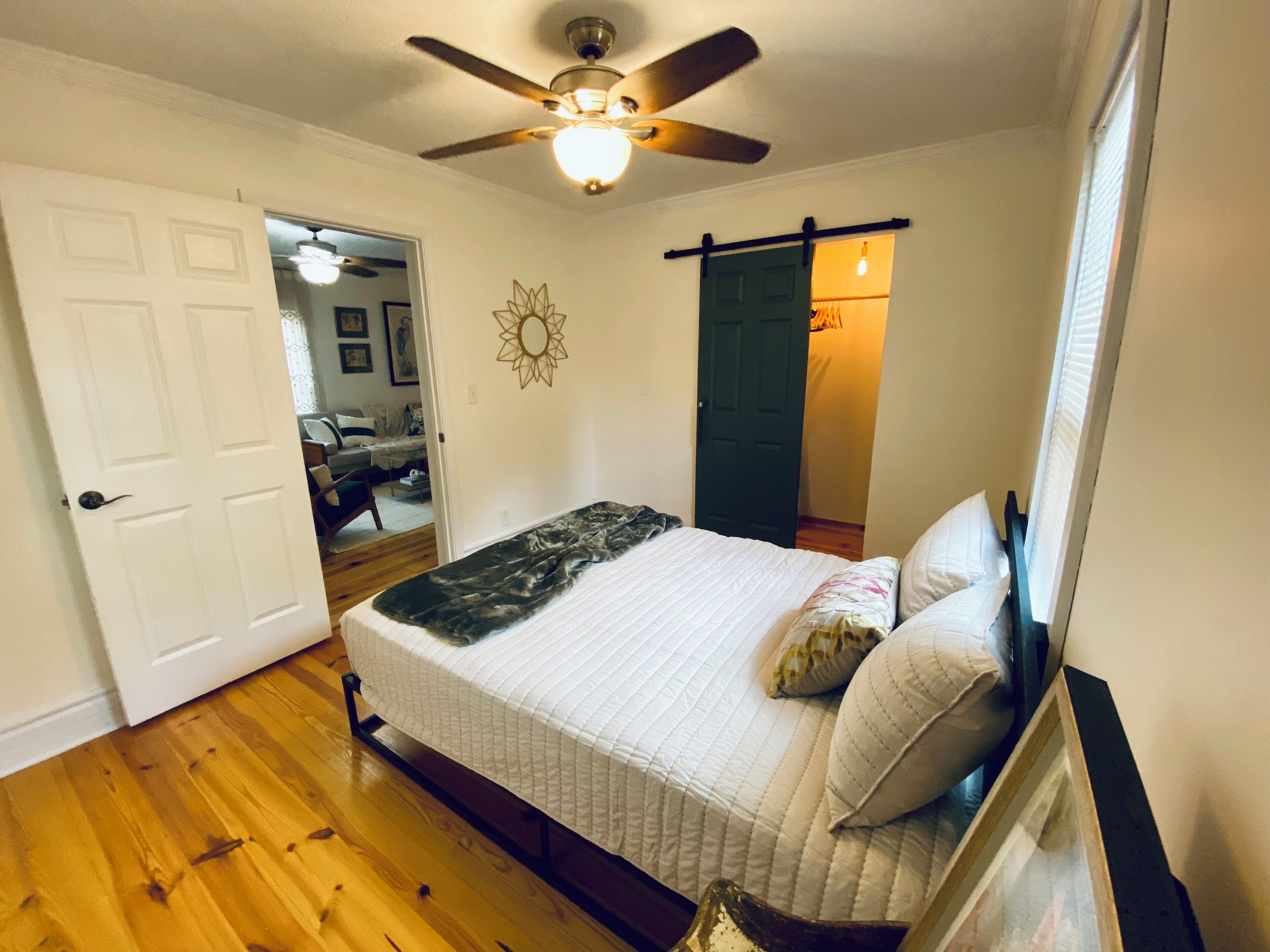 2 Schlafzimmer, Bügeleisen/Bügelbrett, WLAN, Bettwäsche