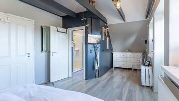 3 Schlafzimmer, Reisekinderbett, kostenloses WLAN