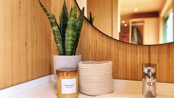 Kondominium Klasik | Kamar mandi | Handuk