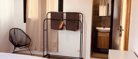 3 chambres, Wi-Fi, draps fournis