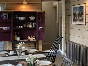 Daily continental breakfast for a fee - The Old Bell (King's Lynn)