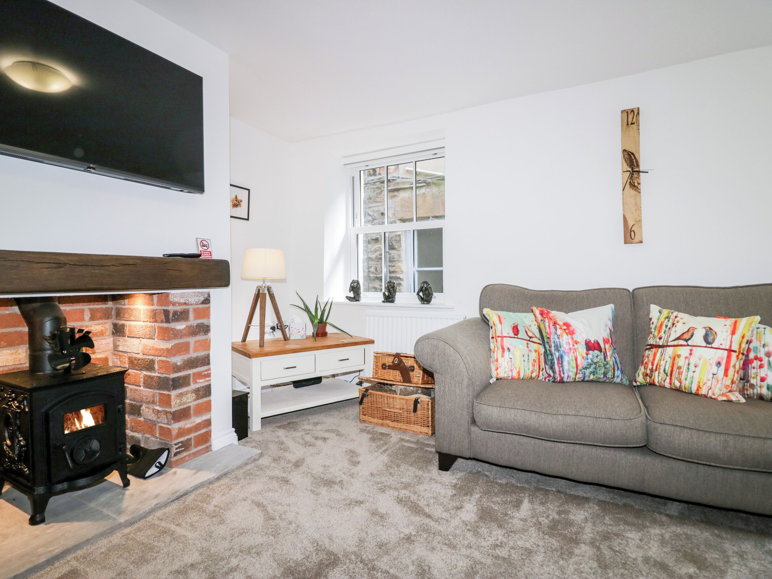 Ramblers Rest, Pet Friendly, Character Holiday Cottage In Sedbergh - Sedbergh