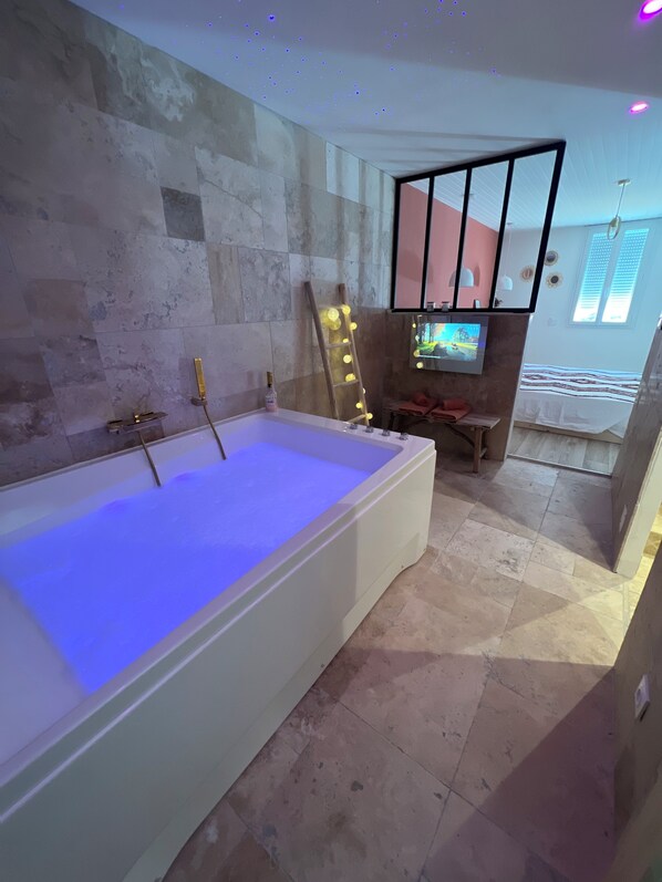 1 habitación, wifi gratis y ropa de cama 