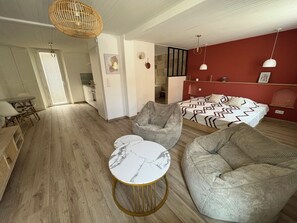 1 habitación, wifi gratis y ropa de cama 