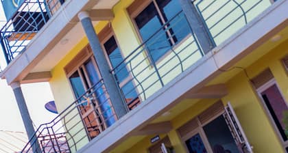 Salinero Guest House