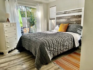 2 عدّة غرف نوم ومكواة/لوح كي وسرير سفر وواي فاي مجانًا