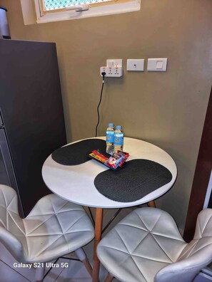 Dining - Luxurious Romantic Getaway in a stylish Condo
 (Tagaytay)
