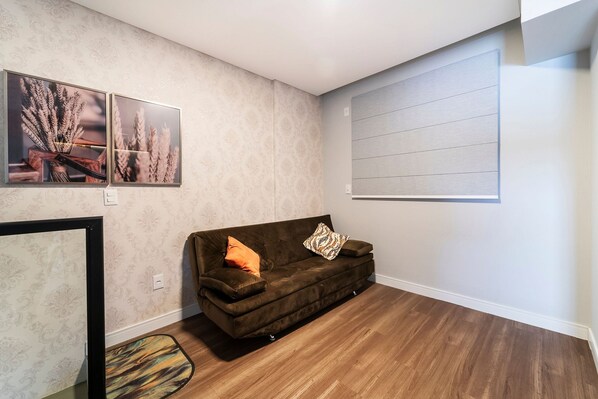 Leilighet | Oppholdsområde | TV