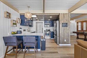 Interior detail - Caddy Shack - 6BD Pool with Golf Views (Phoenix)