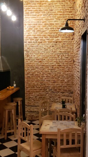 Restaurant - AHIVÁ Espacio Temporal (Montevideo)