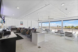 Interior - NEW Beachfront Condo Resort in Paradise (Treasure Island)