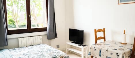 1 bedroom, Internet, bed sheets