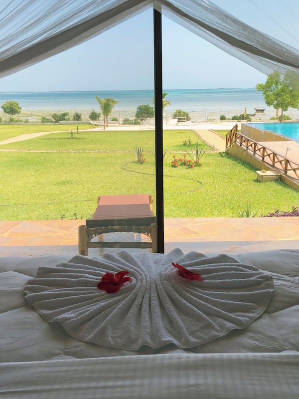 Deluxe Double Room, 1 King Bed, Sea View | Beach/ocean view