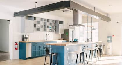 Clarke Road Retreat
