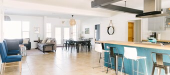 Clarke Road Retreat