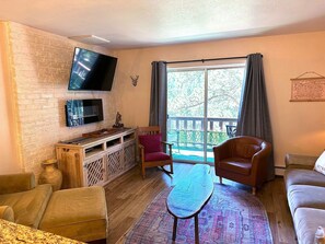 Condo, 1 habitación | Área de sala de estar