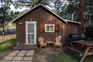 Cabin, 1 Bedroom | Exterior - Triple R Cottages: 3 1 Bedroom Cabin (Estes Park)