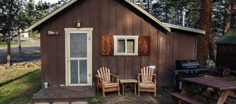 Triple R Cottages: 3 1 Bedroom Cabin