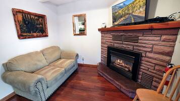 Studio | Khu phòng khách