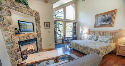 Sunnyside Knoll: 18 1 Bedroom Cabin