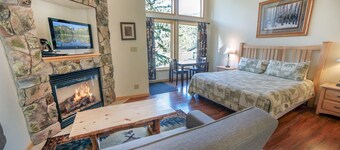 Sunnyside Knoll: 18 1 Bedroom Cabin