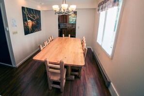 Condo, 2 habitaciones | Restaurantes