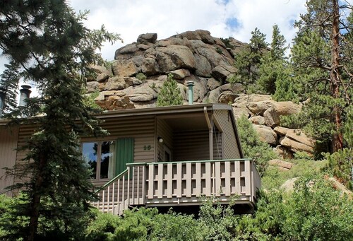 Sunnyside Knoll: 15 1 Bedroom Cabin