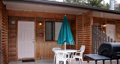 Timber Creek Chalets: 5 1 Bedroom Chalet
