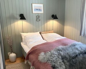 2 bedrooms, iron/ironing board, travel crib, free WiFi - Wilderness House (Nordland)