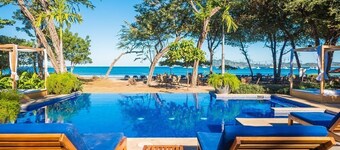 Casa Colibri 63 𖡗 Villa & Beach club 𖡗 Beachfront Gated Community