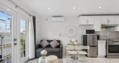 Entire NEW Cozy and Modern 2–storey HOUSE