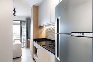 Studio | Cuisine privée | Réfrigérateur, micro-ondes, cafetière/bouilloire