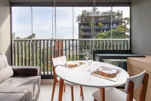 Studio | Dining - Studios Hub Vila Madalena 2.0 (São Paulo)