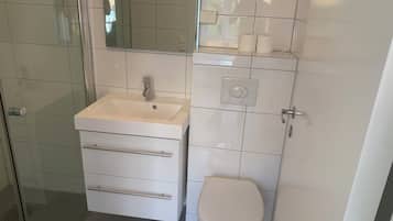 Bruser, håndklæder, Toiletpapir