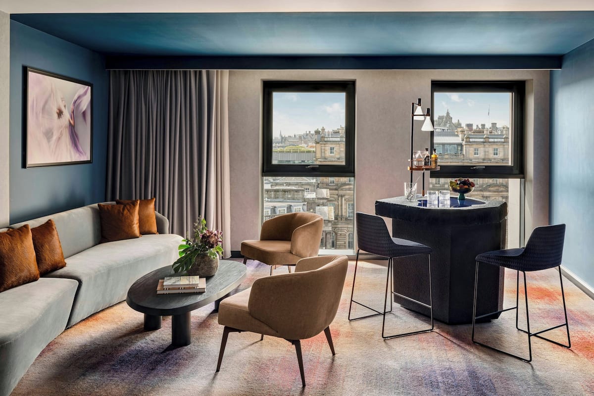 Premier Suite, 1 Bedroom (View) | Premium bedding, minibar, in-room safe, iron/ironing board