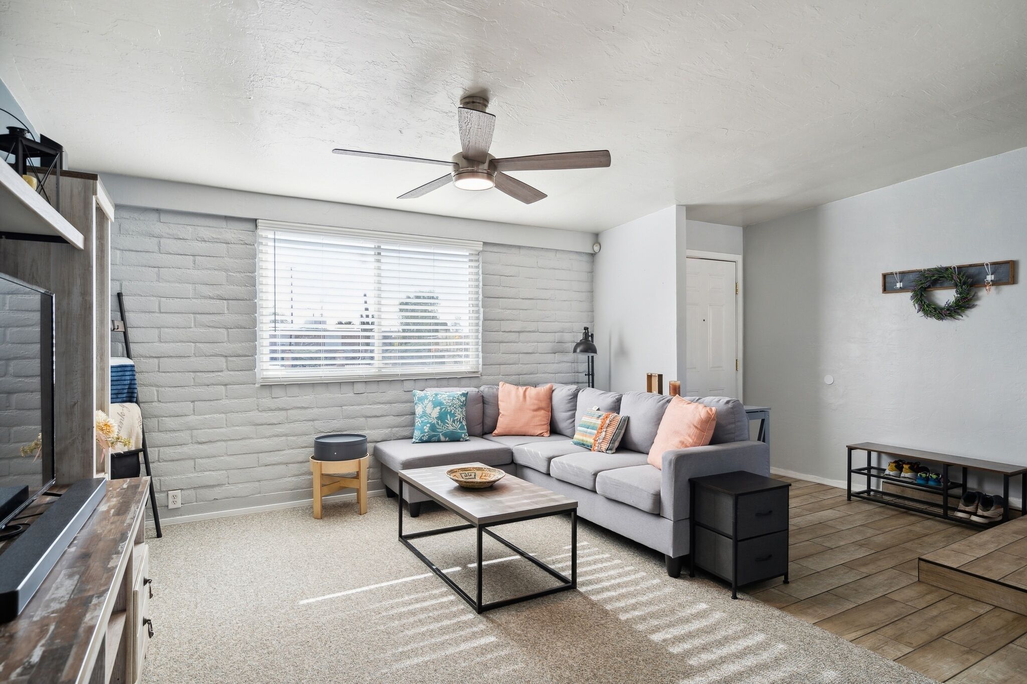Family-friendly Desert Oasis By Redawning - Tucson, AZ