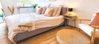 3 room design apartment - balcony-close to highway